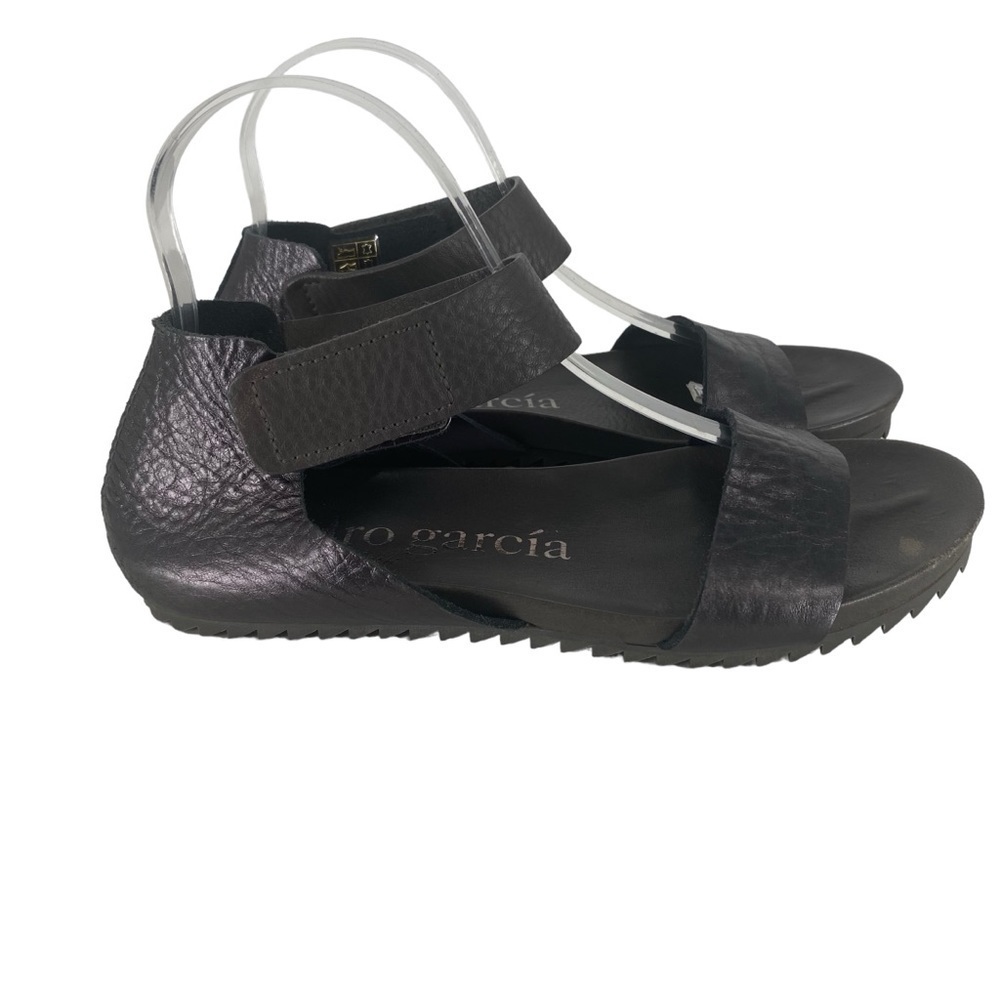 Pedro Garcia Jedda Women's Metalic Gray Leather Sandal Size 38